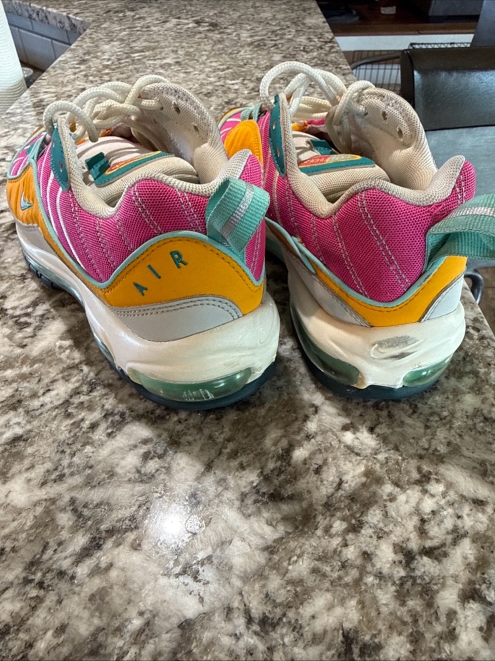 Nike womens Size 8.5 Pink, Yellow & Teal Athletic Sneakers - Picture 6 of 8